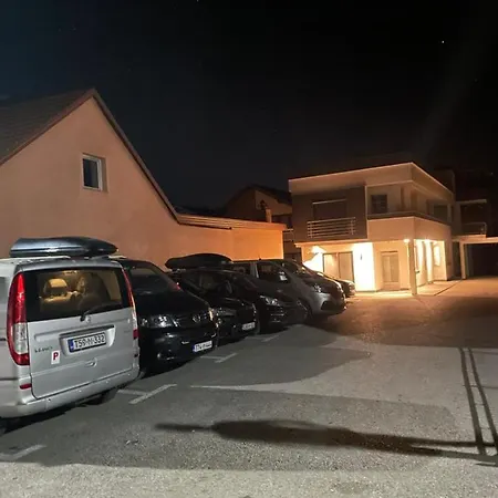 Apartment Isman